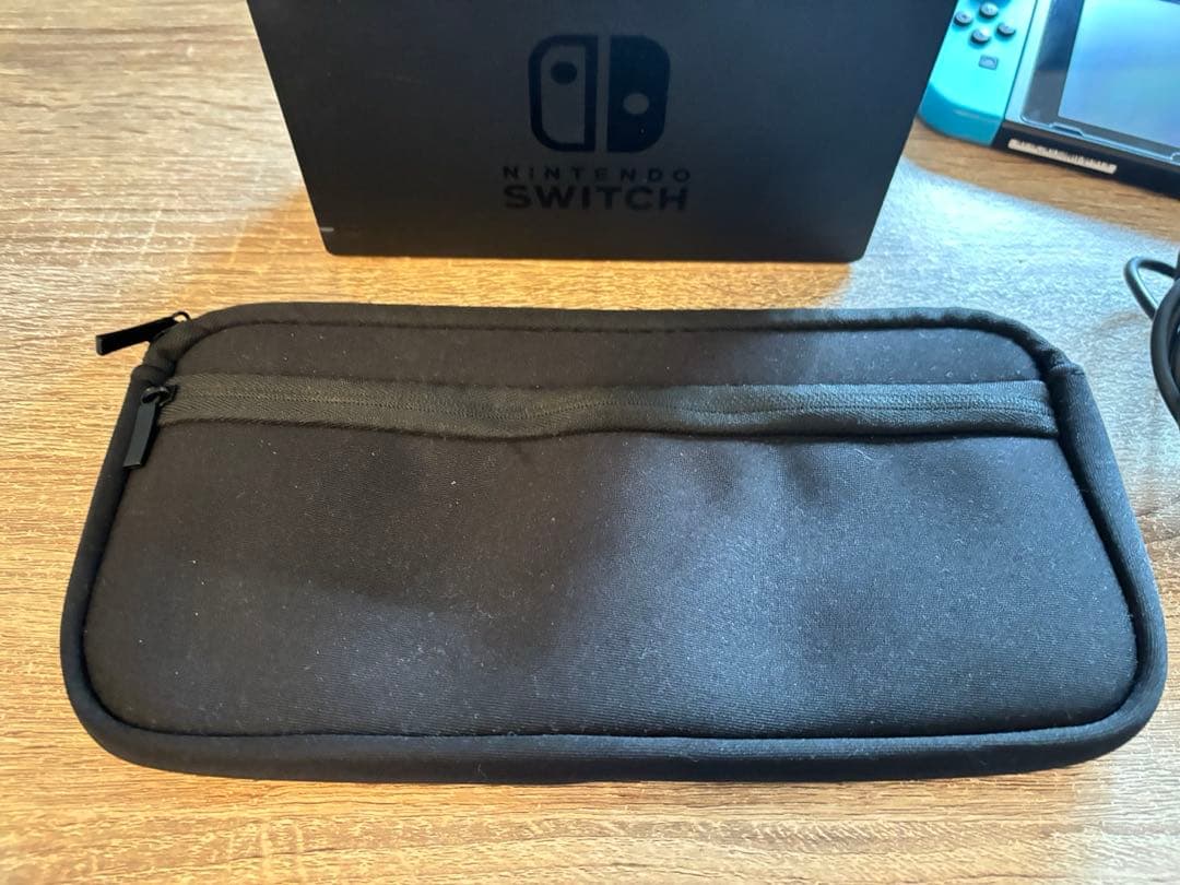 Switch本体 （箱無し/布ケース付き）