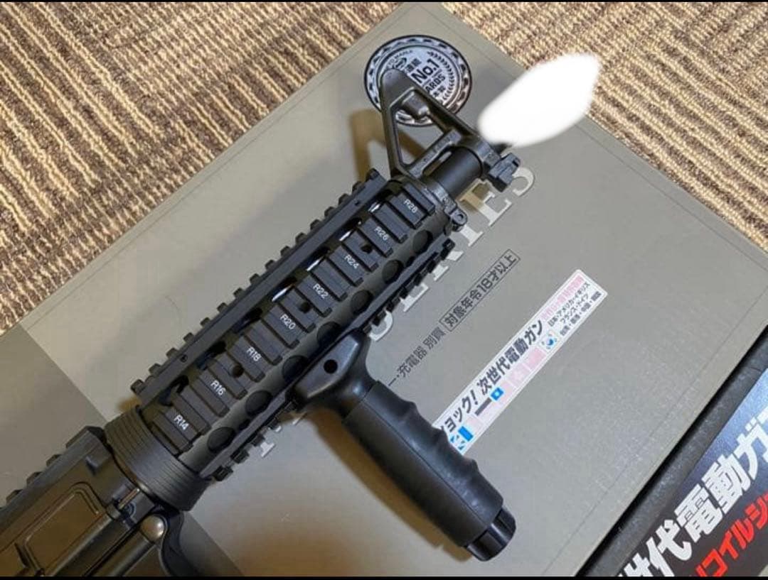 東京マルイ　次世代電動ガン　M4 CQB-R ブラック