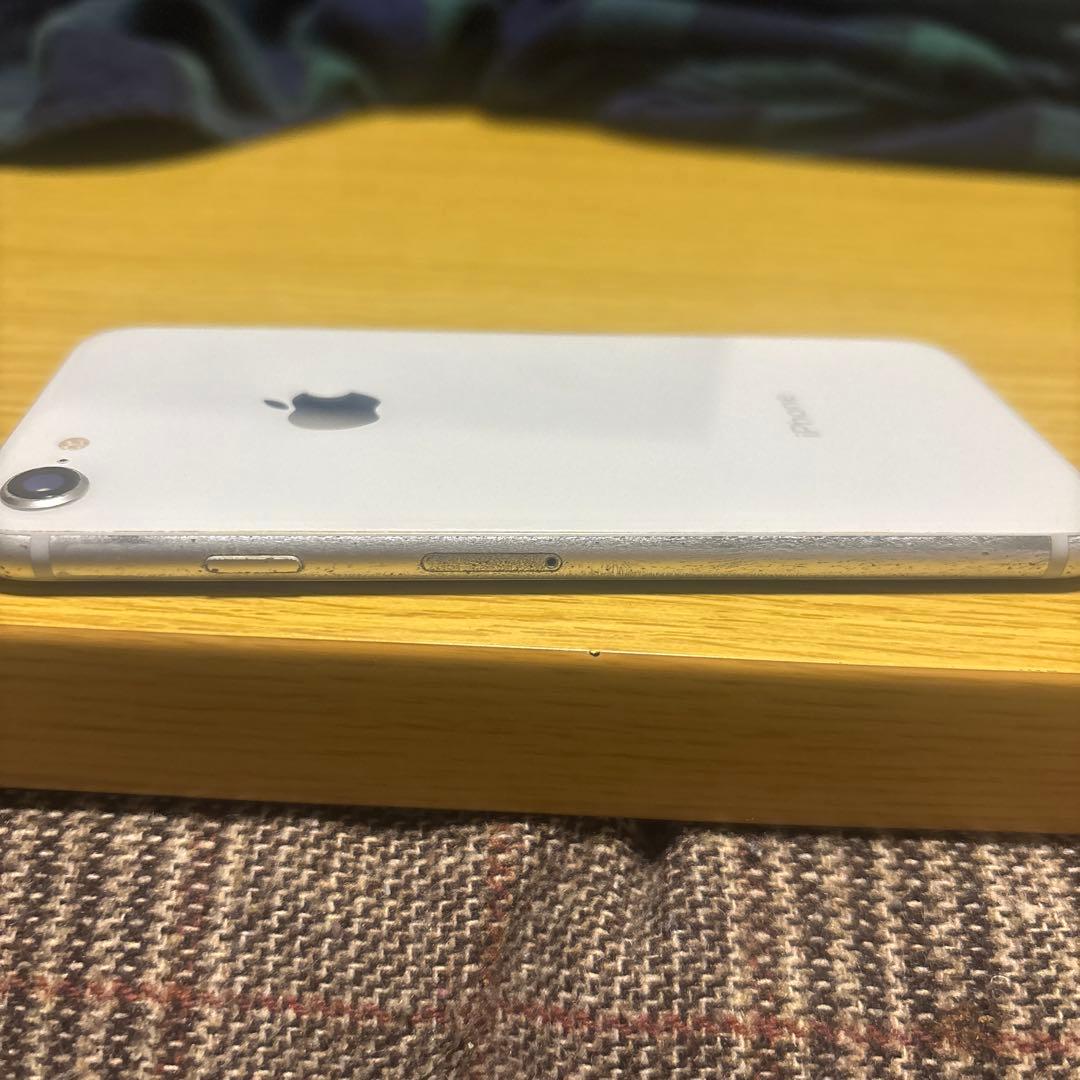 iPhone8 フィルム＆ケース付き